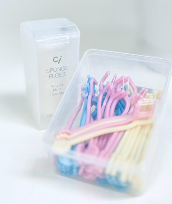 フロスはなぜ大切？